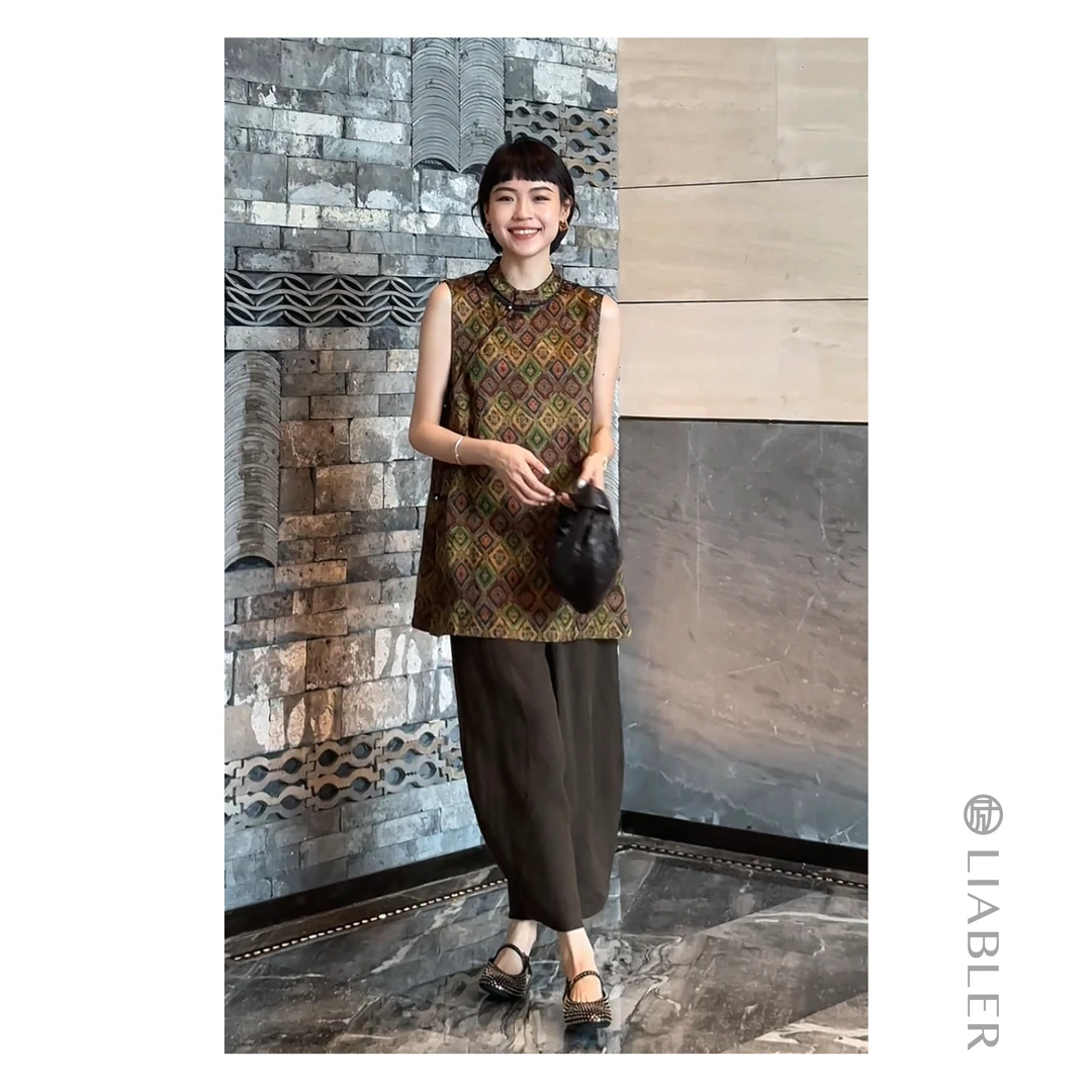 LIABLER/励 C25春夏雅奢中式立领盘扣斜襟马甲上衣 LSS251674J