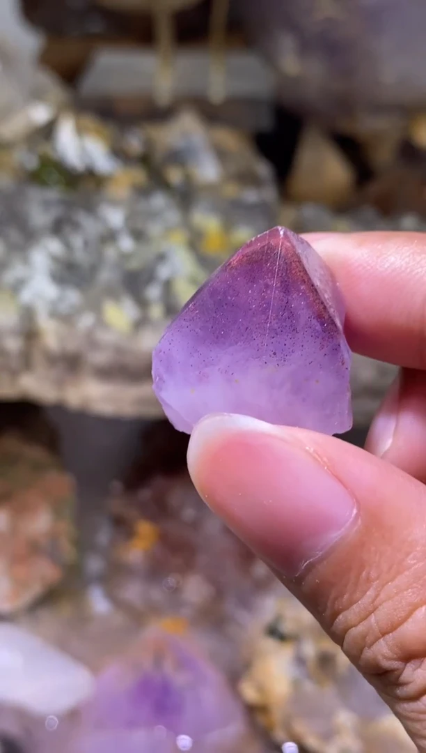 未镶嵌珠宝半成品水晶77号四川花园水晶