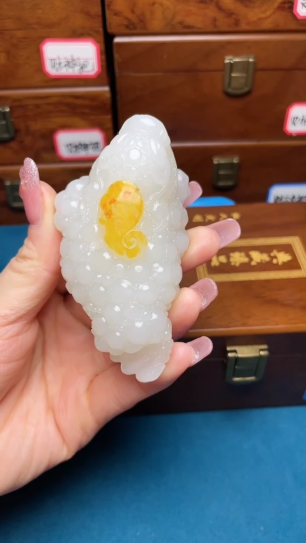 【闪购商品】和田玉把件未镶嵌和田玉