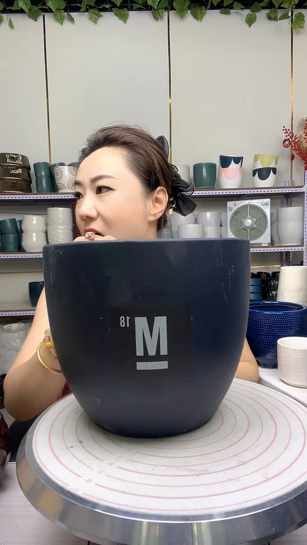 陶瓷花盆自带水孔宽高21.5-18