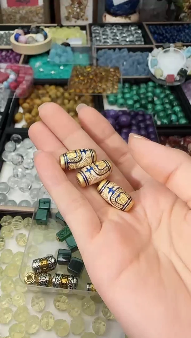 未镶嵌颈饰水晶18a多样性发其一/7.9/1个