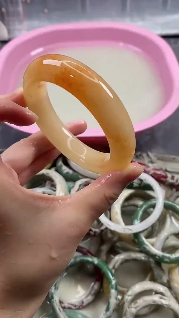 未镶嵌手镯石英质玉12 6263