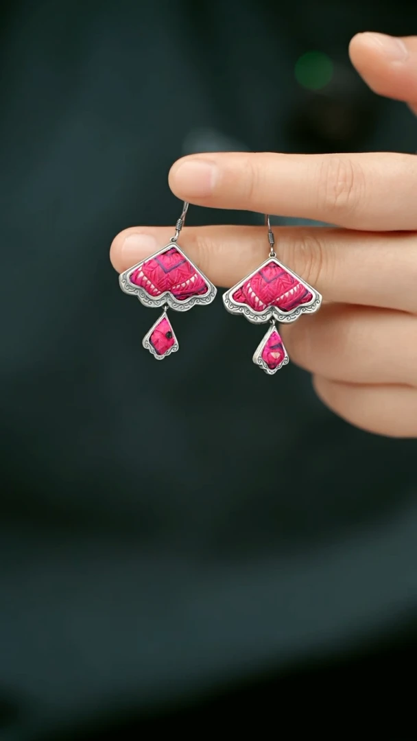 织绣24黔东南苗族刺绣