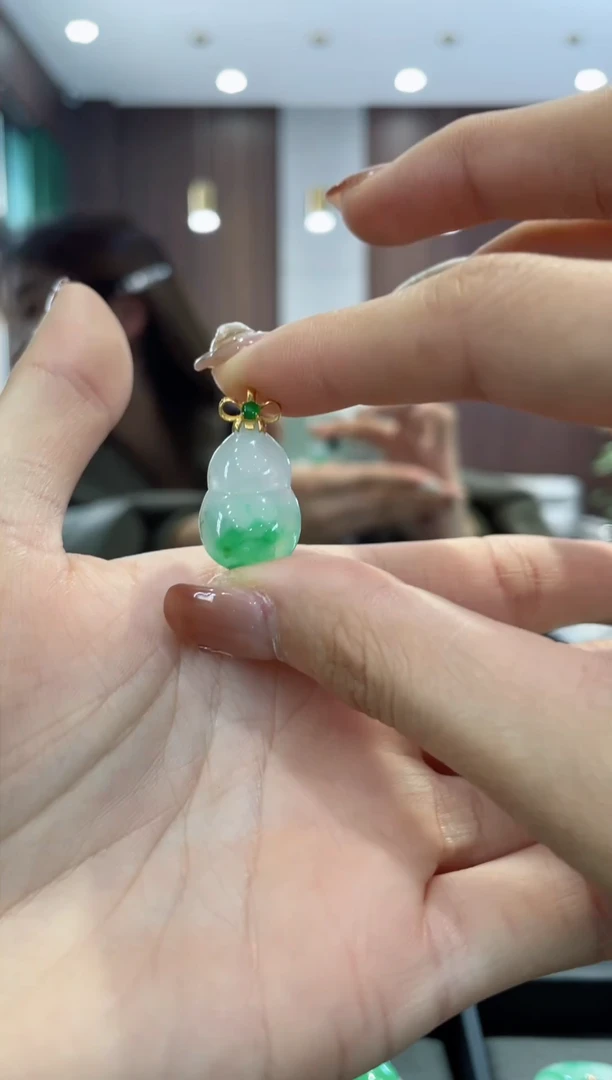 【闪购商品】翡翠吊坠(不含链)18K金镶嵌k00280-天然翡翠a货吊坠