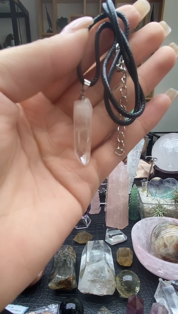 水晶珠宝半成品未镶嵌白水晶吊坠