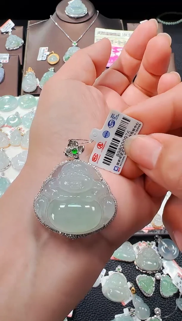 【闪购商品】翡翠吊坠(不含链)18K金镶嵌佛公吊坠976