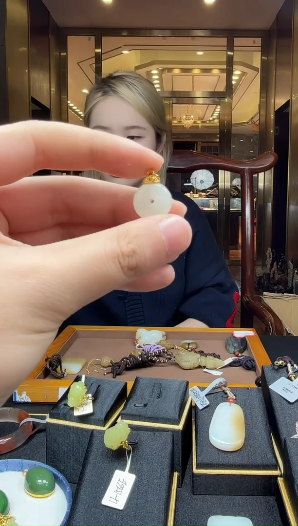 【闪购商品】和田玉颈饰银S925镶嵌SH2100 多样性发其一