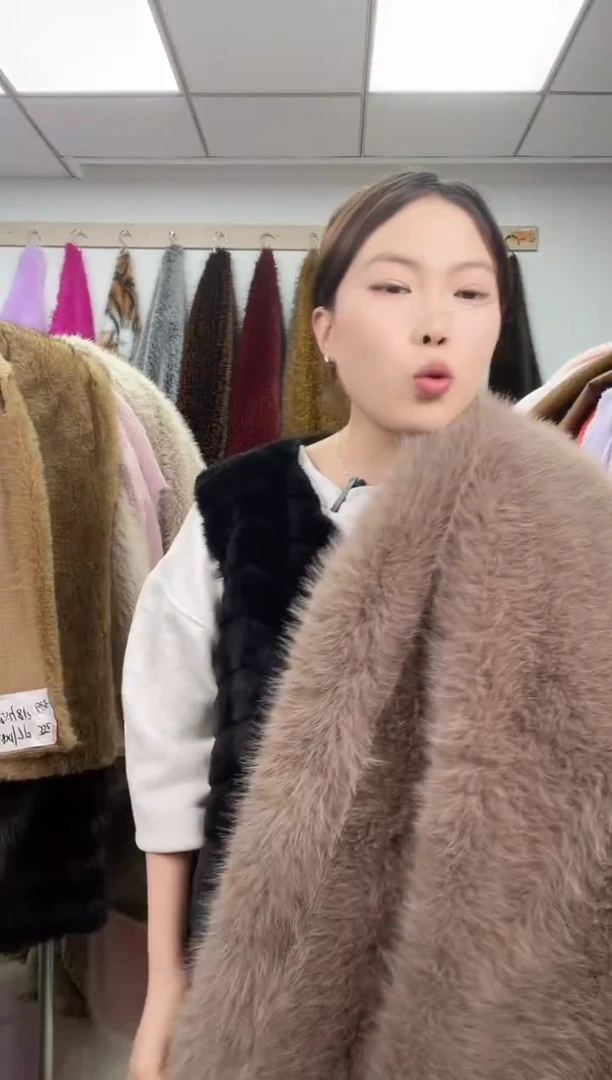 狐狸毛A113尺寸1.9*1