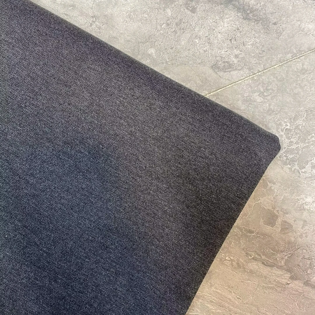 秋冬新款高品质针织面料柔软针织小羊绒系列深度灰有弹力