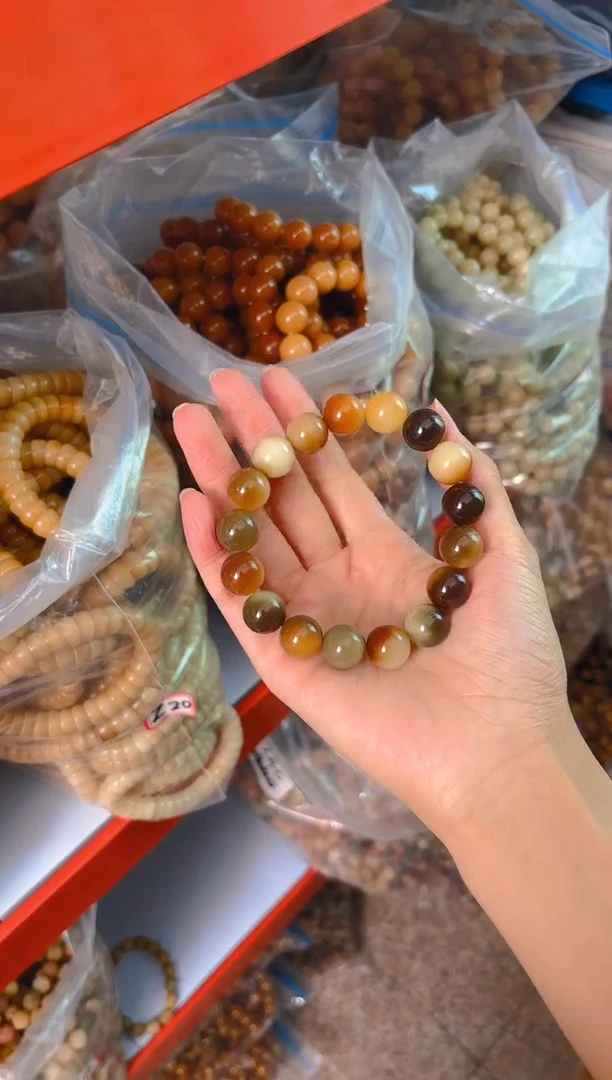 吊坠菩提根/象牙果花皮单圈