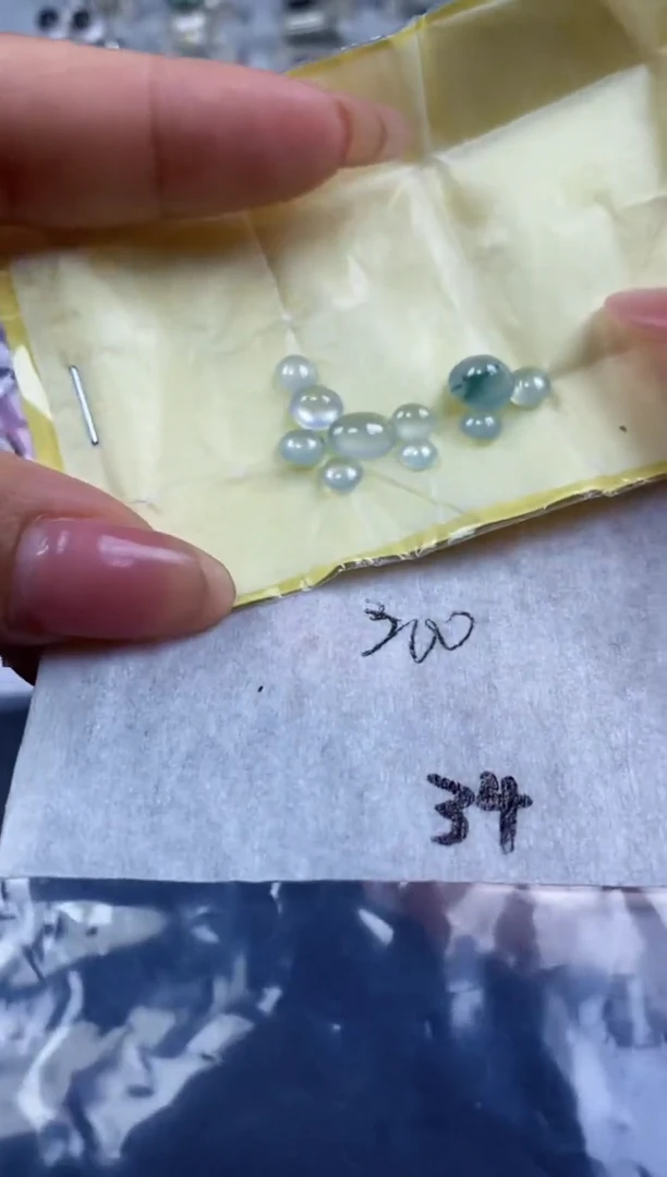 未镶嵌定制翡翠定制翡翠