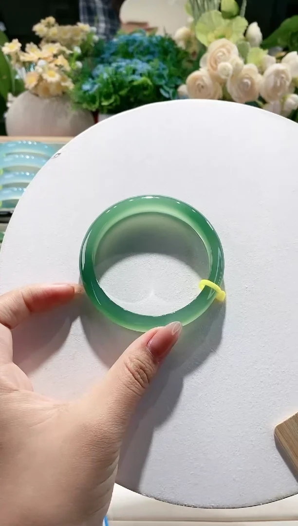 玛瑙/玉髓手镯未镶嵌140-58.6