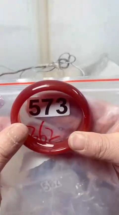 【闪购商品】石英质玉手镯未镶嵌60+573福利款有包容介意勿拍