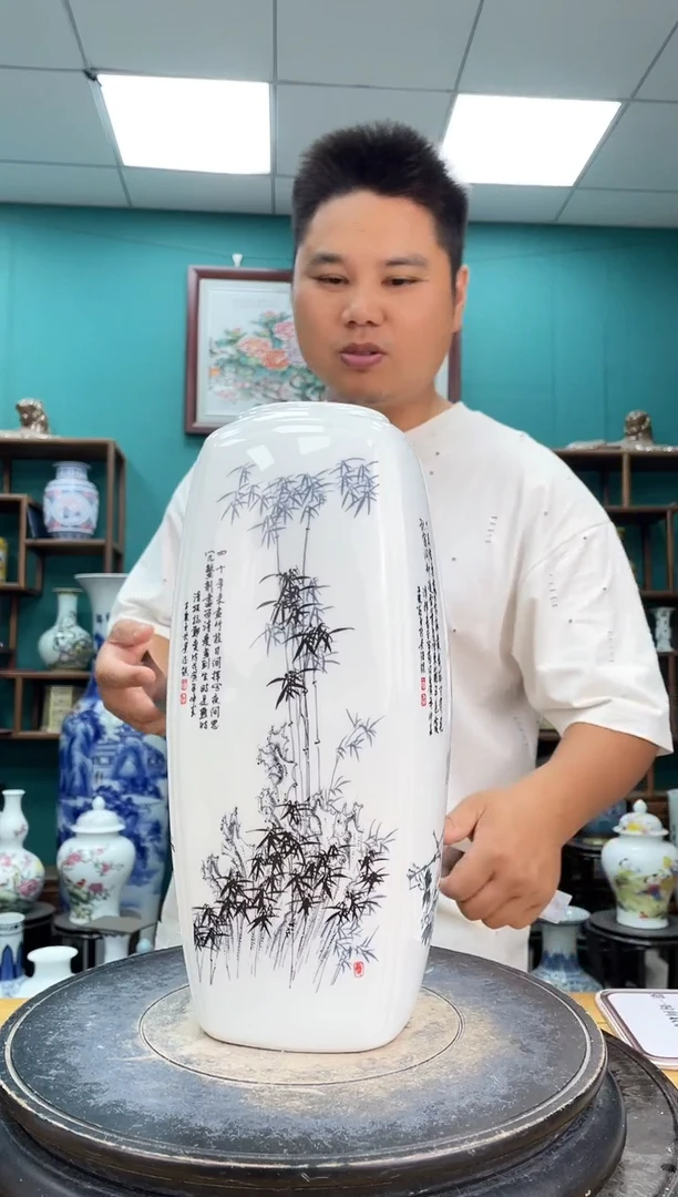 摆件四方瓶陶瓷摆件