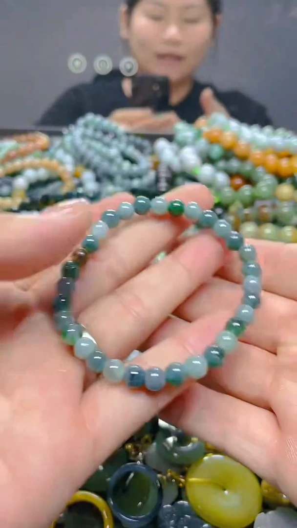 颈饰未镶嵌翡翠5mm/ P /翡翠A货，一件也是批发价