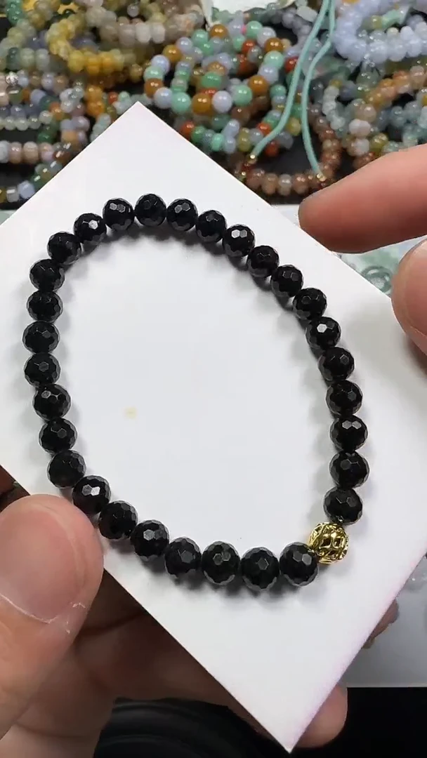 翡翠未镶嵌颈饰【闪购商品】 天然翡翠