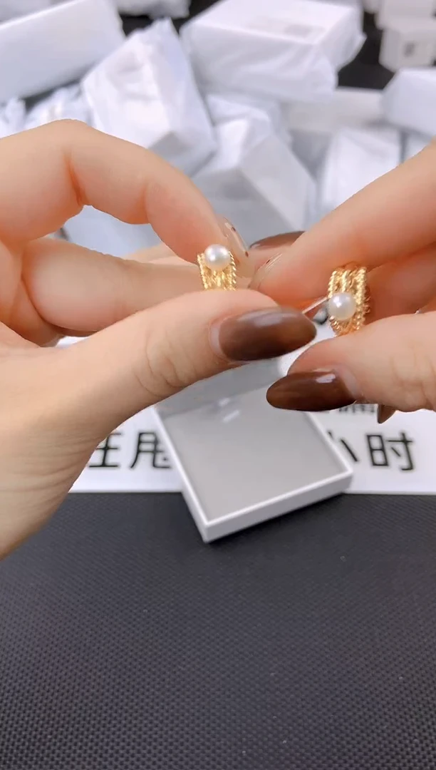 未镶嵌耳饰淡水珍珠ed1039