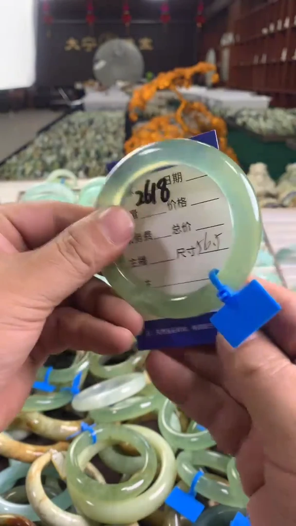 未镶嵌蛇纹石玉手镯2618