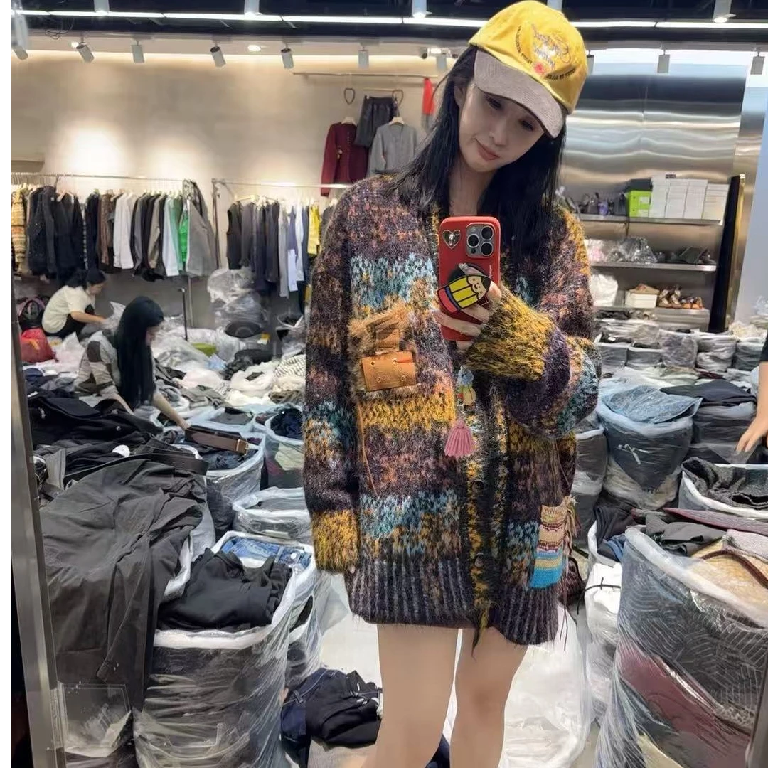 慵懒风宽松v领毛衣外套女秋季复古减龄设计感小众渐变色针织开衫