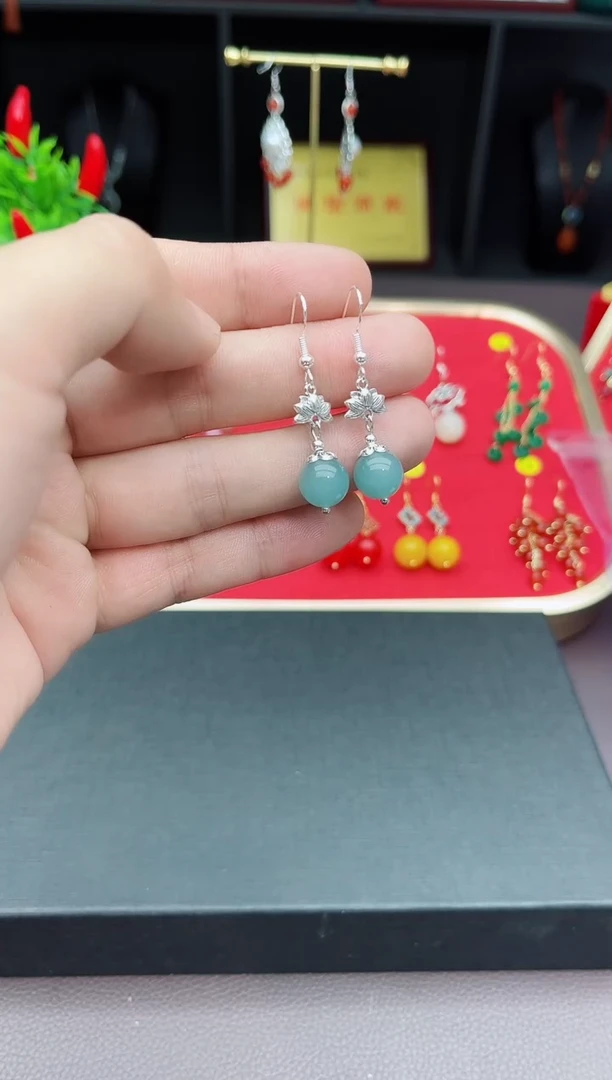 【闪购商品】玛瑙/玉髓耳钉银S925镶嵌237000