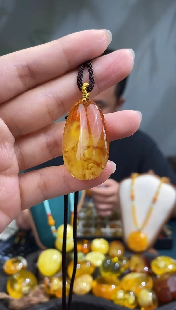 裸石琥珀未镶嵌基地发货 一物一证 顺丰包邮