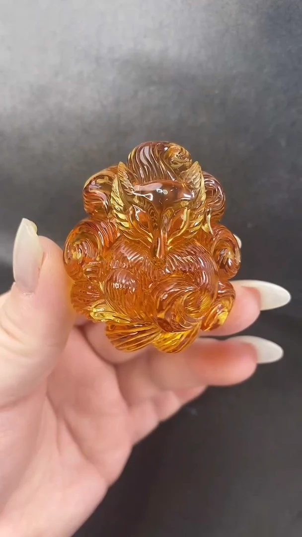 琥珀颈饰未镶嵌吊坠