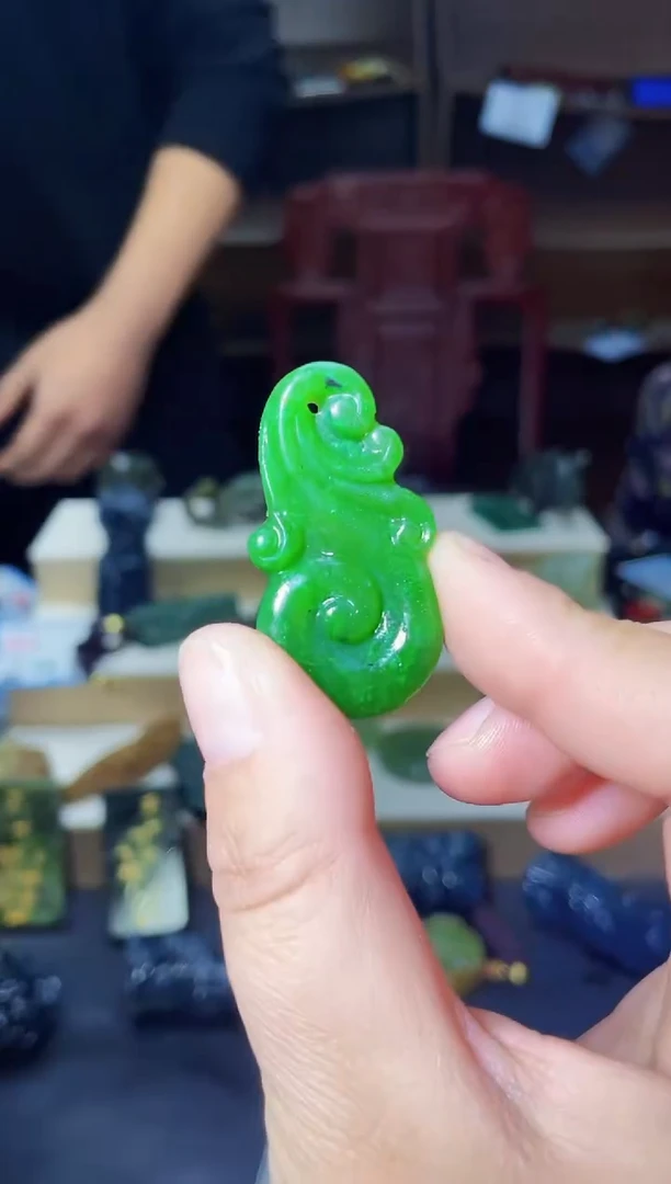 【闪购商品】和田玉颈饰未镶嵌1