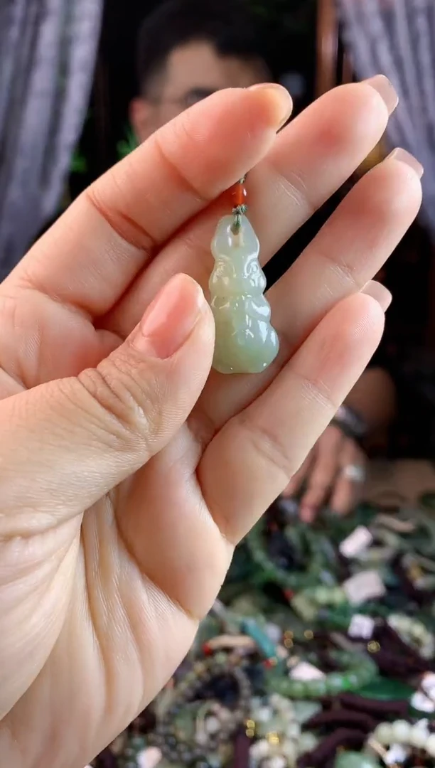 【闪购商品】和田玉挂件未镶嵌多样性发货拍一发一