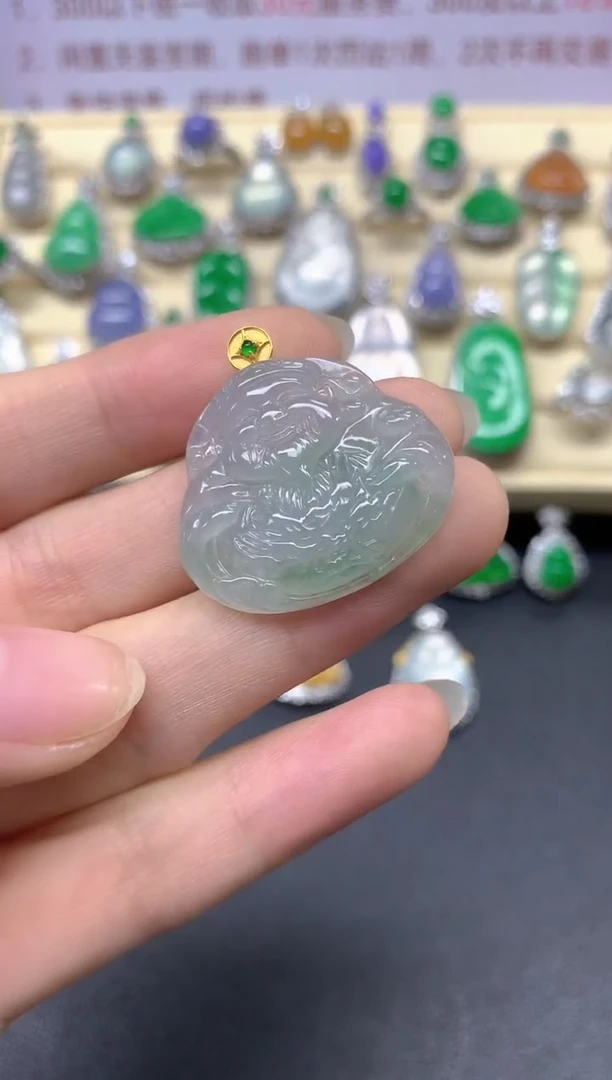 翡翠18K金镶嵌吊坠(不含链)吊坠|900+90