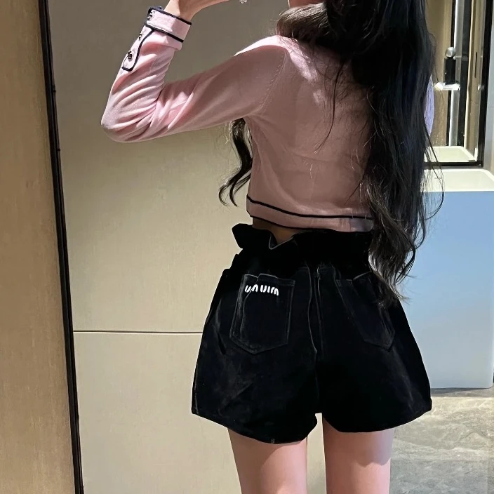 99新 MIU MIU/缪缪 HW0824 logo字母刺绣棉质休闲牛仔短裤 42码