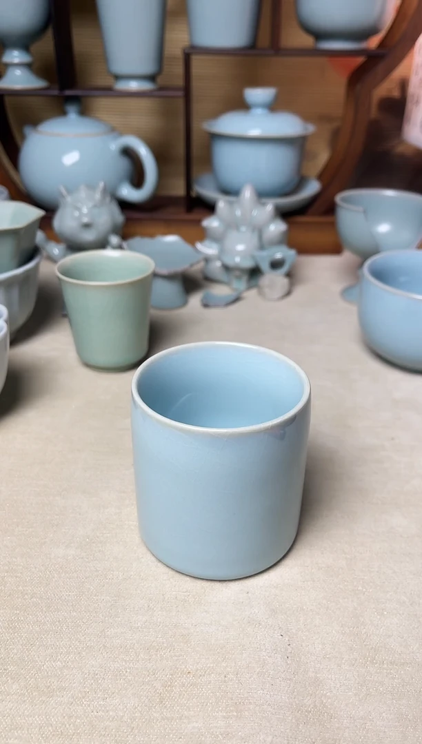 天青釉100cc支钉直筒杯