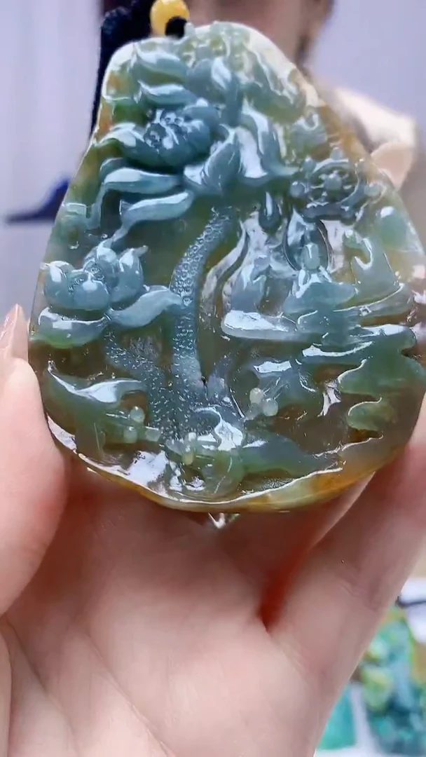 未镶嵌定制翡翠4829DD-毛货挂件148