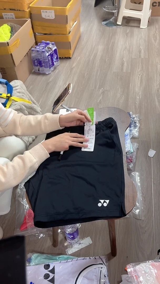 48 正品微瑕 中性款短裤2XL