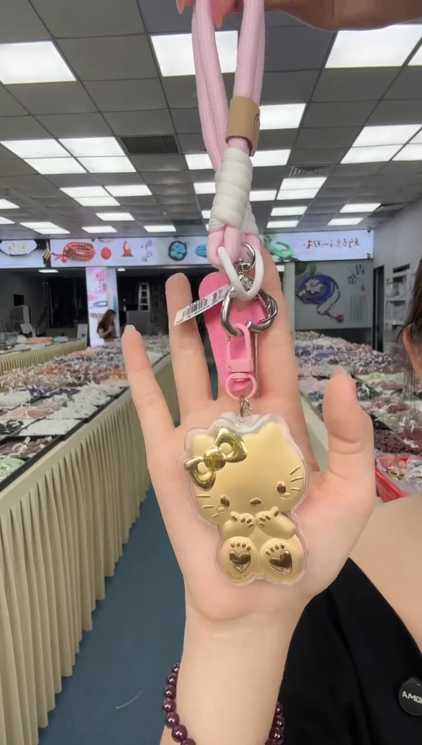 水晶手串未镶嵌hellokitty钥匙扣