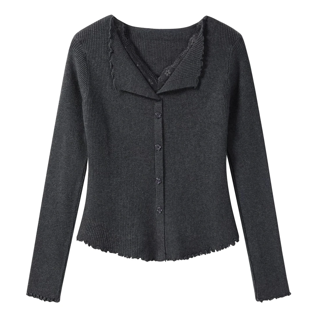 二哥二嫂【假两件蕾丝打底衫】时尚显瘦v领蕾丝拼接木耳打底衫