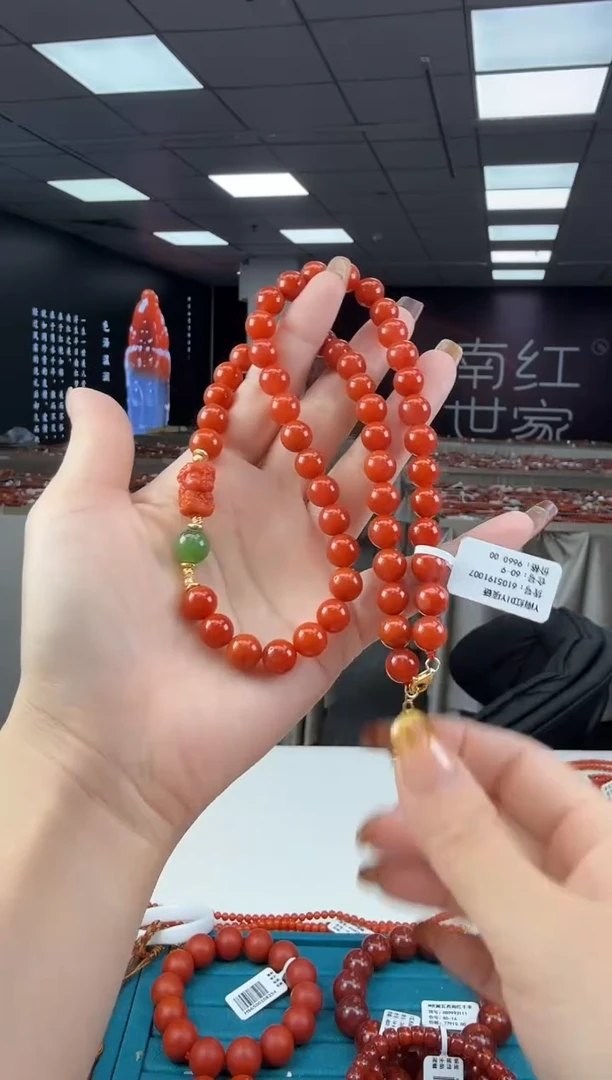 未镶嵌珠串南红玛瑙多样发其一/965250901280