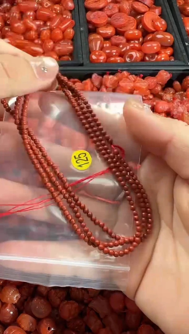 【闪购商品】南红玛瑙颈饰未镶嵌1