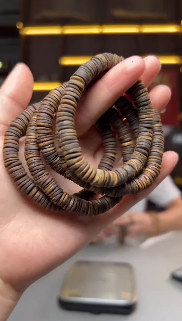 沉香碎屑沉香386号片片勾丝粉末多样性发一087