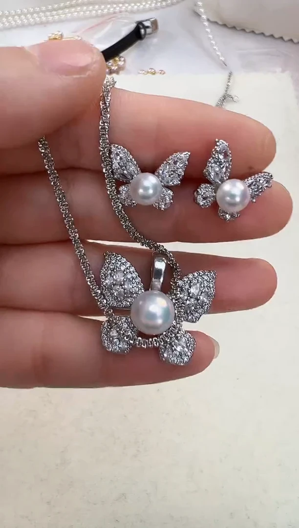 【闪购商品】淡水珍珠耳饰合金蝴蝶套装