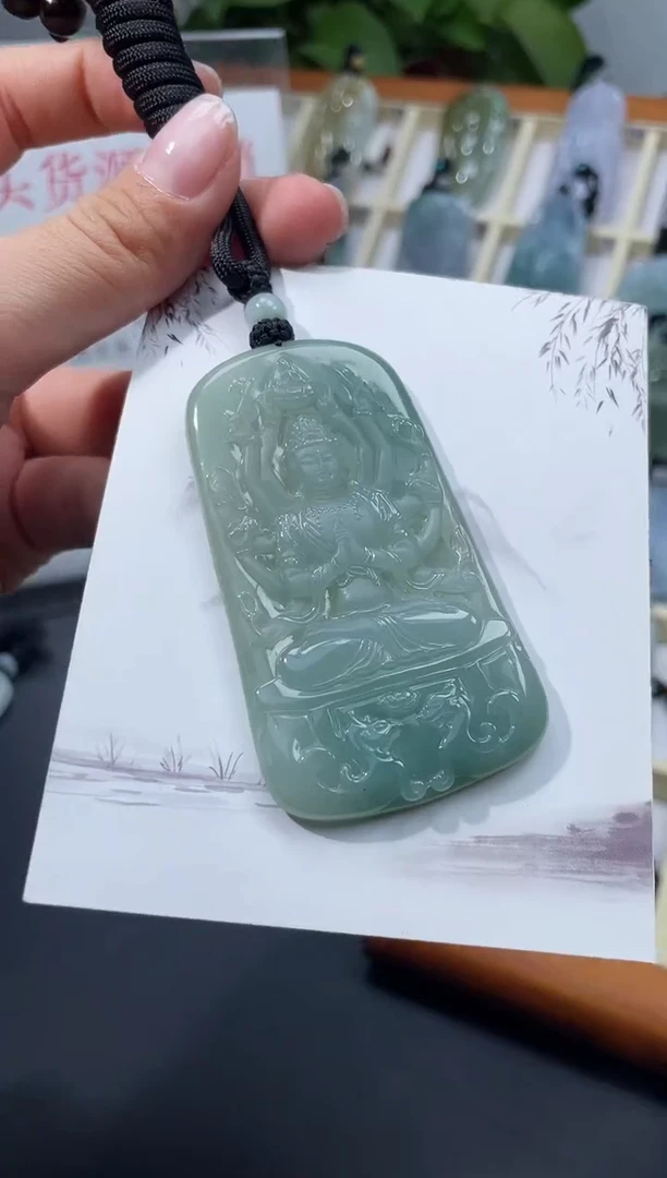 颈饰未镶嵌翡翠千手