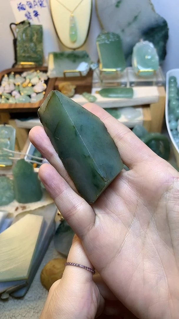 未镶嵌挂件翡翠李* 缅甸A货翡翠，没有运费险