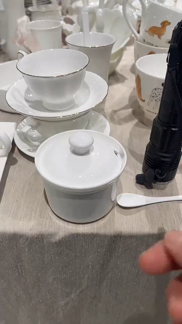 瓷炖盅隆达骨质瓷