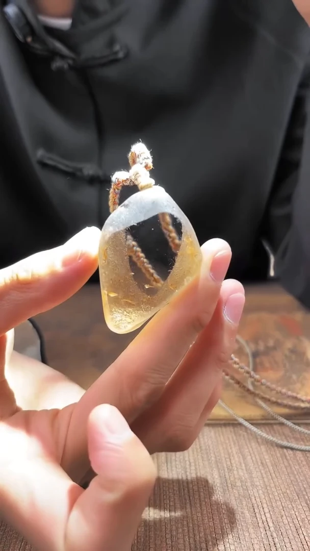 未镶嵌吊坠(赠链)水晶水晶