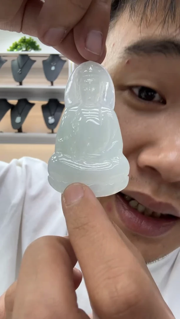 颈饰未镶嵌翡翠天然翡翠A货孤品一件