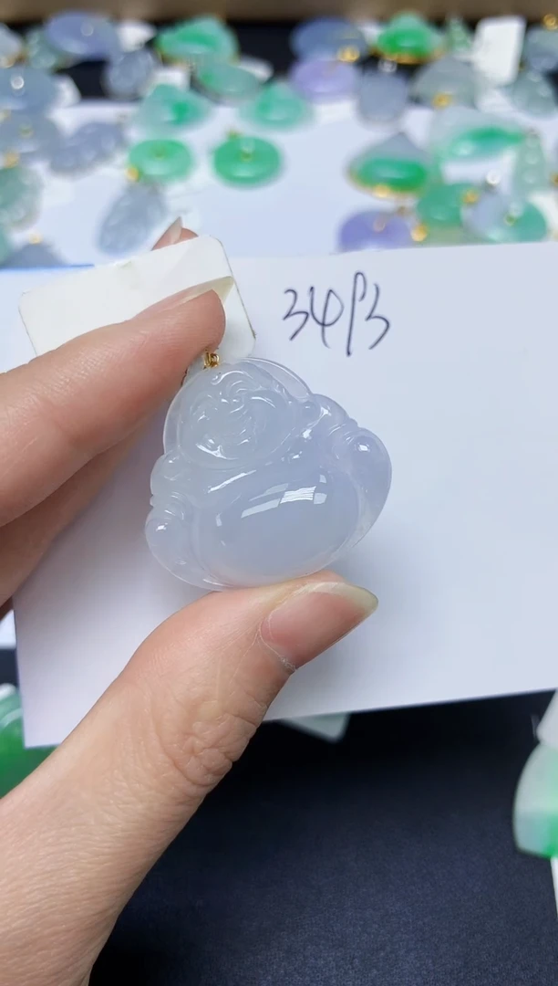 翡翠18K金镶嵌颈饰天然缅甸翡翠A货