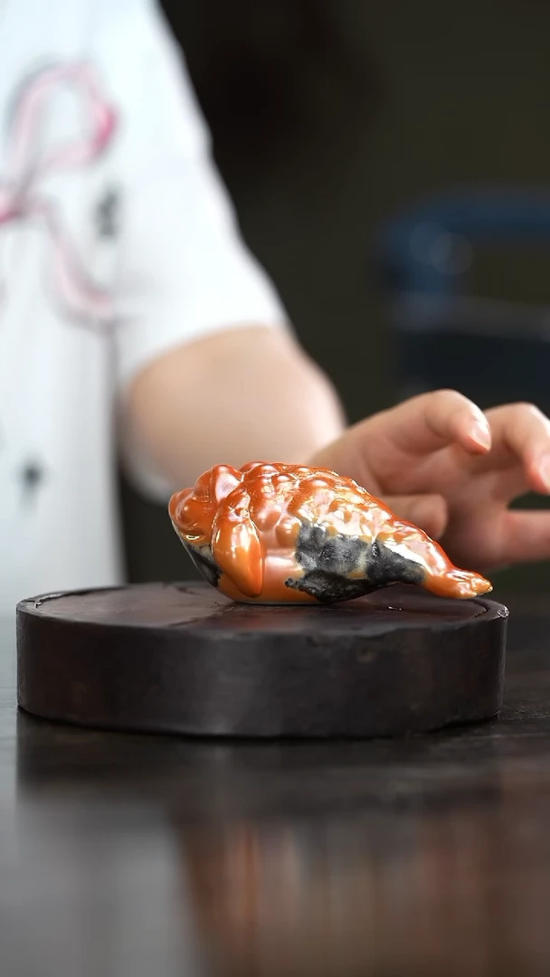 81柴房陶瓷柴烧摆件