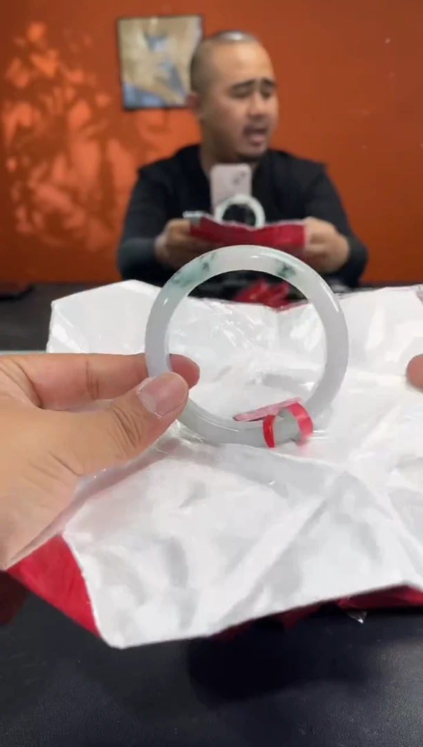 未镶嵌手镯翡翠13