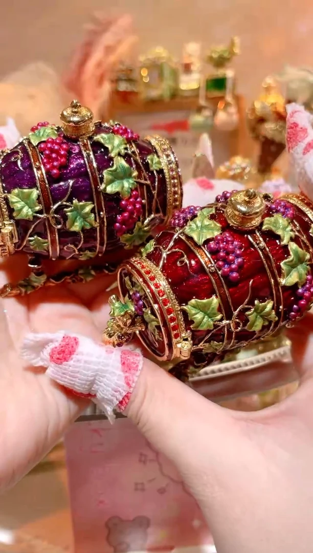 金属珐琅彩酒桶紫色