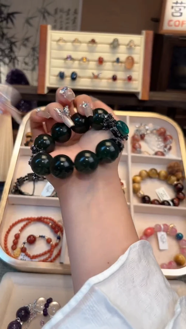 【闪购商品】水晶手链合金绿草莓