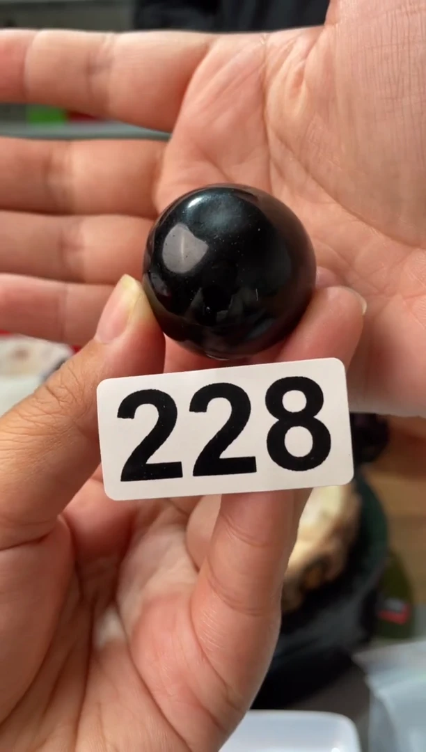 未镶嵌水晶大型摆件（非配饰）金曜石球228